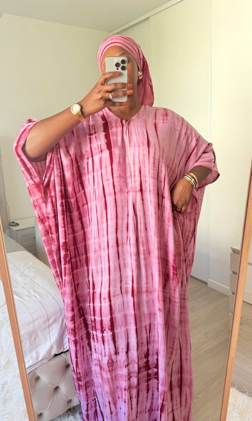 Robe Rose Framboise GRANDE TAILLE en coton 100% légère et respirante teintée artisanalement pour un confort quotidien et une coupe fluide – Image 3