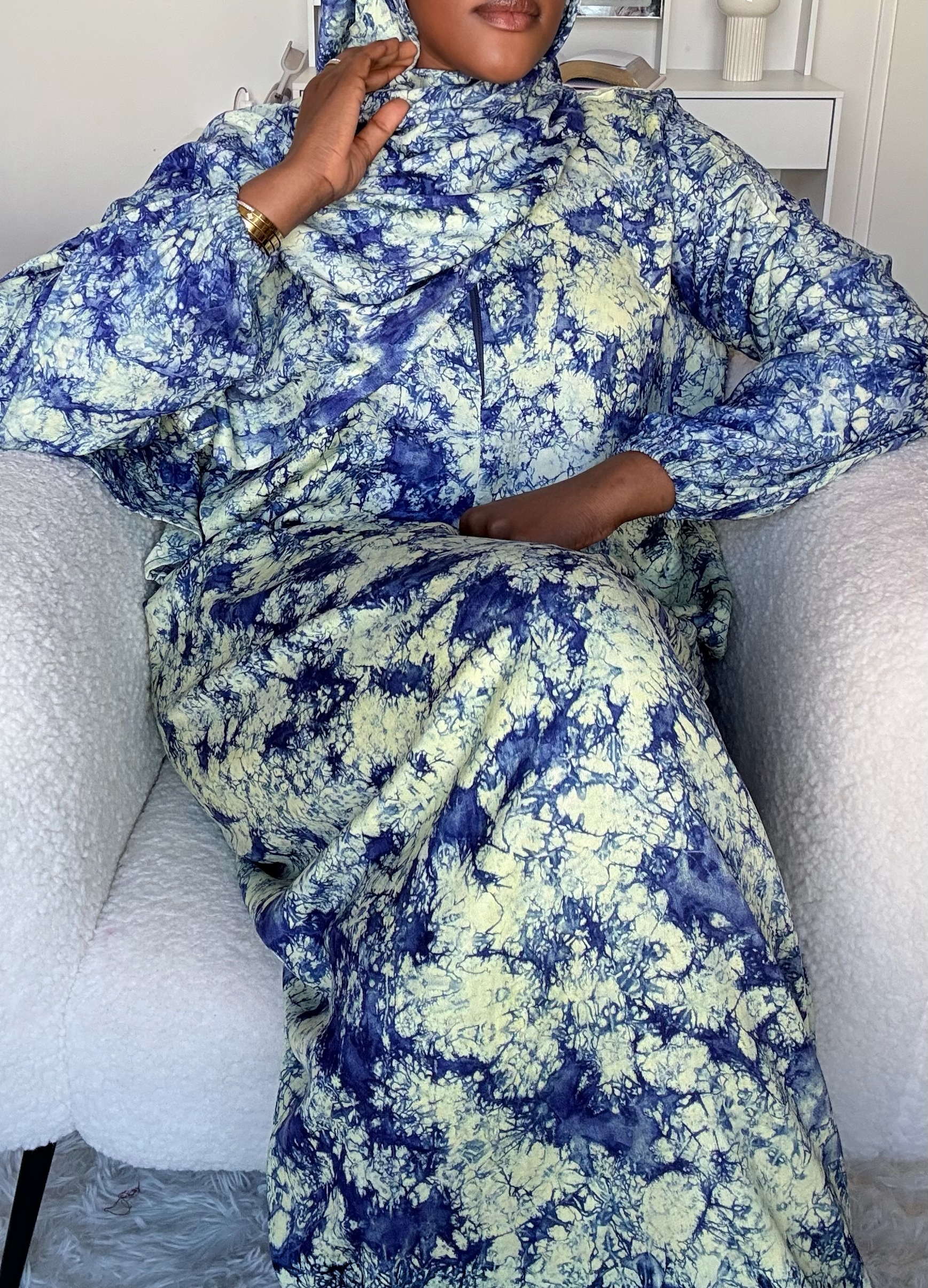 Robe de prière Bleu Nuit  100%
Coton Lourd - Taille XS à XL